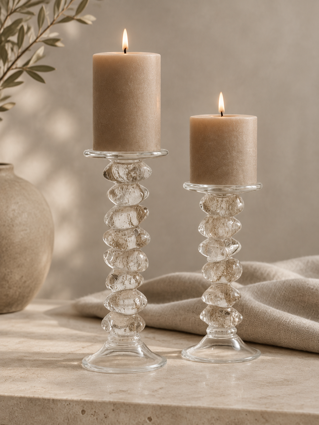 Ondine | Glazen Kandelaar met Gouden Sculpturaal Design