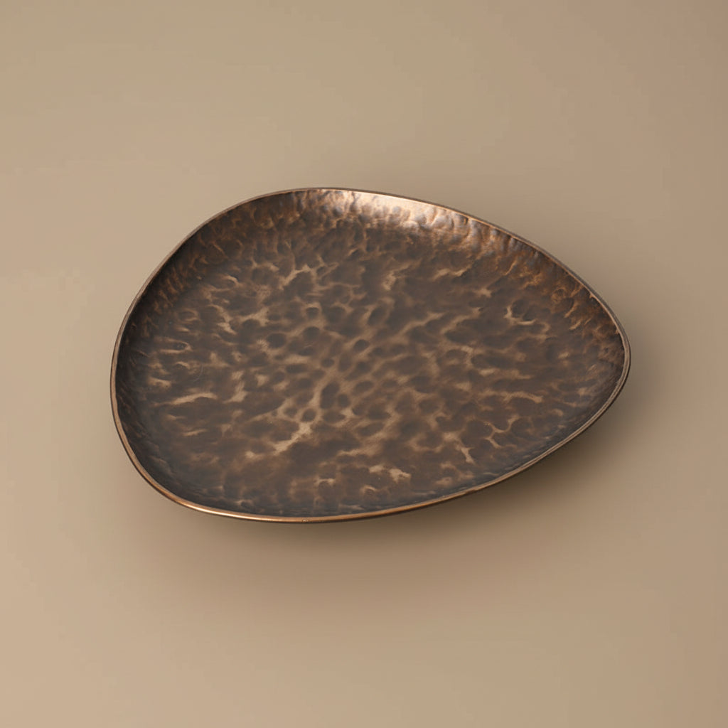 Hammered bronze | Tray